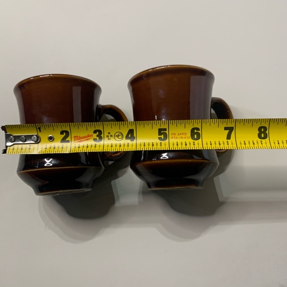 Set of 2 Brown Vintage Mugs - Picture 6 of 6